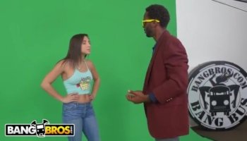 Девка красиво отдается славному мужчине