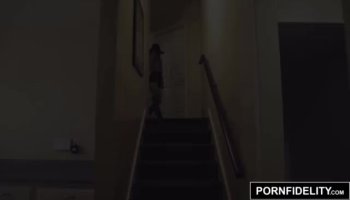 Парням понравилась групповуха на йоге